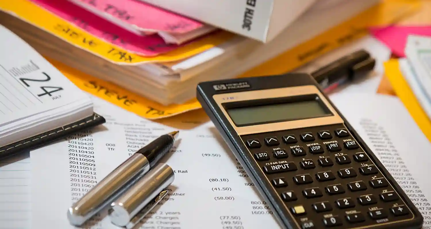 I master in economia senza laurea