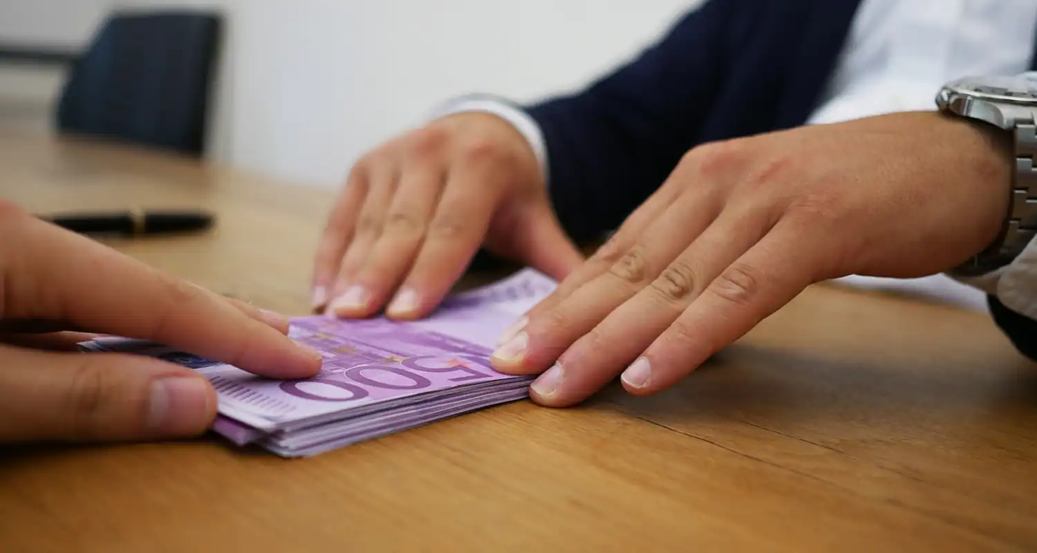 Decesso cointestatario conto corrente firme disgiunte