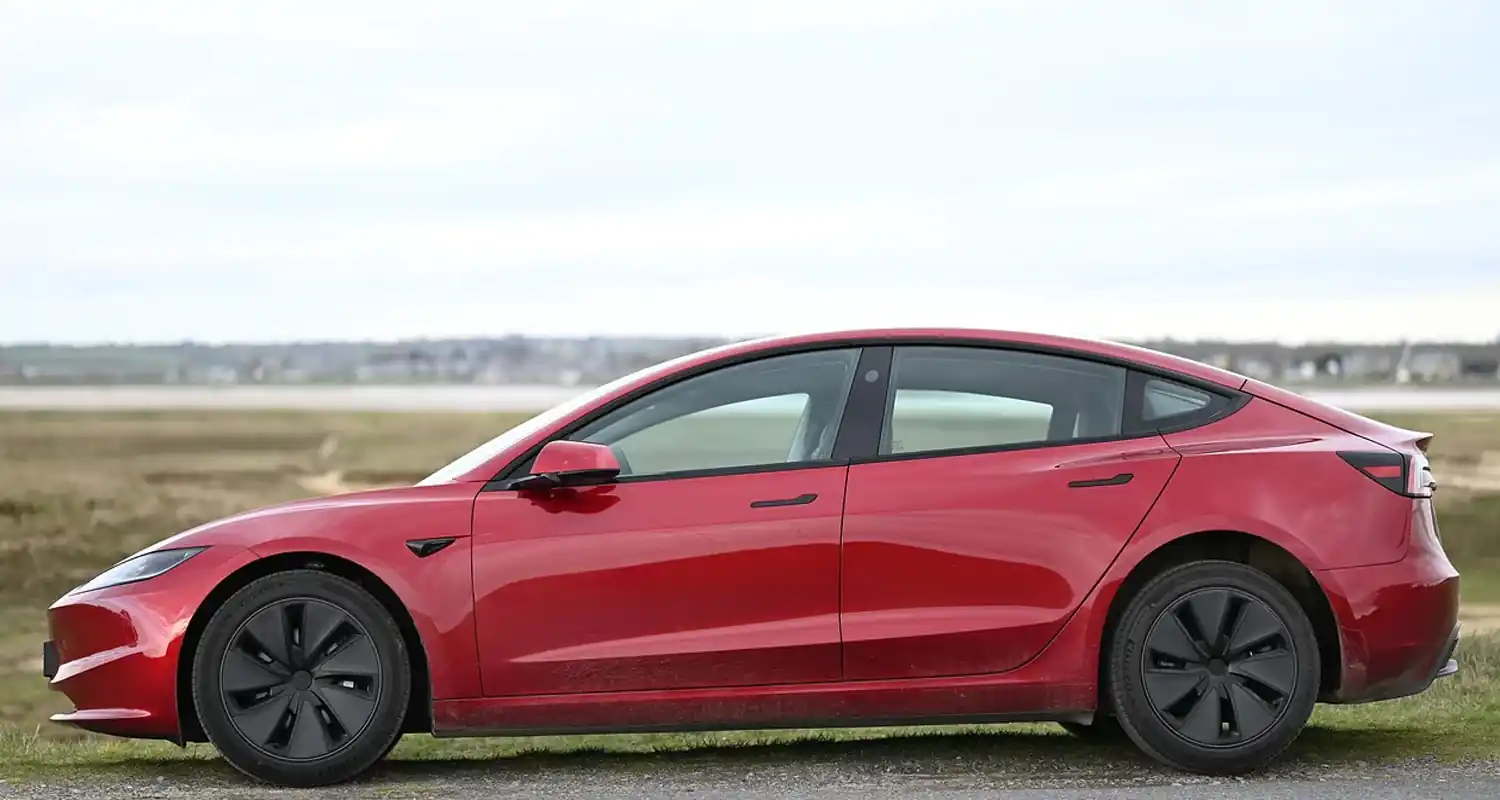 Potrebbe arrivare la Tesla economica