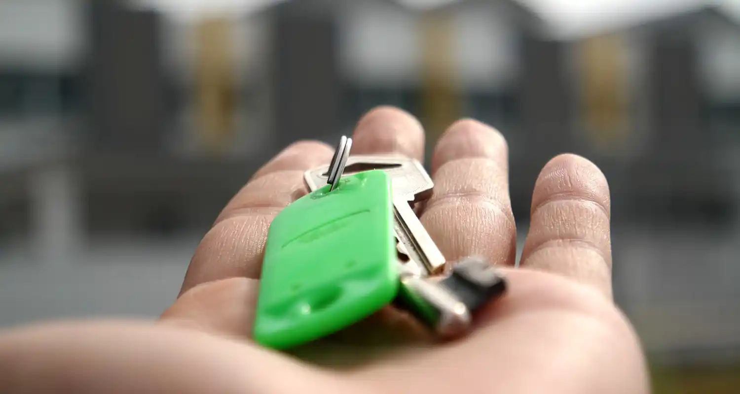 Affitti Brevi: Le Novità Fiscali del 2024 e il Ruolo degli Intermediari Immobiliari