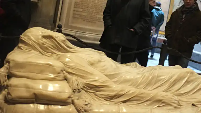Il mistero del “Cristo Velato” a Napoli